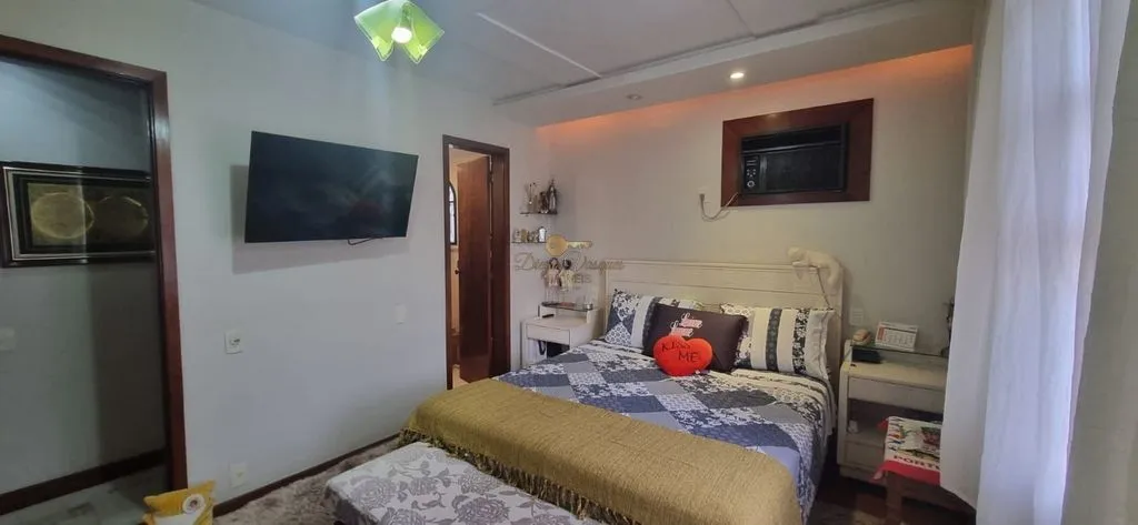 Imagem Casa em Condomínio para Venda em Teresópolis / RJ no bairro Várzea