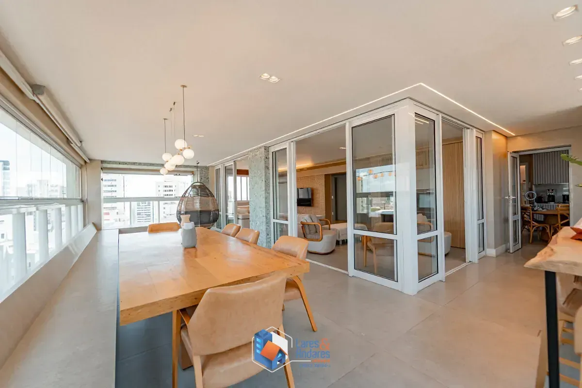 Imagem Apartamento para venda em Aclimação com 4 quartos, sendo 4 suítes, 276m²