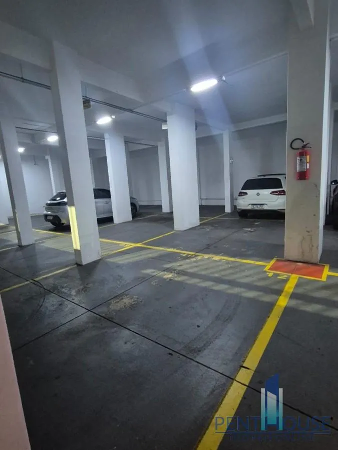 Imagem Apartamento Zona Central para Venda em Balneário Camboriú, CENTRO, 2 dormitórios, 1 banheiro, 1 vaga