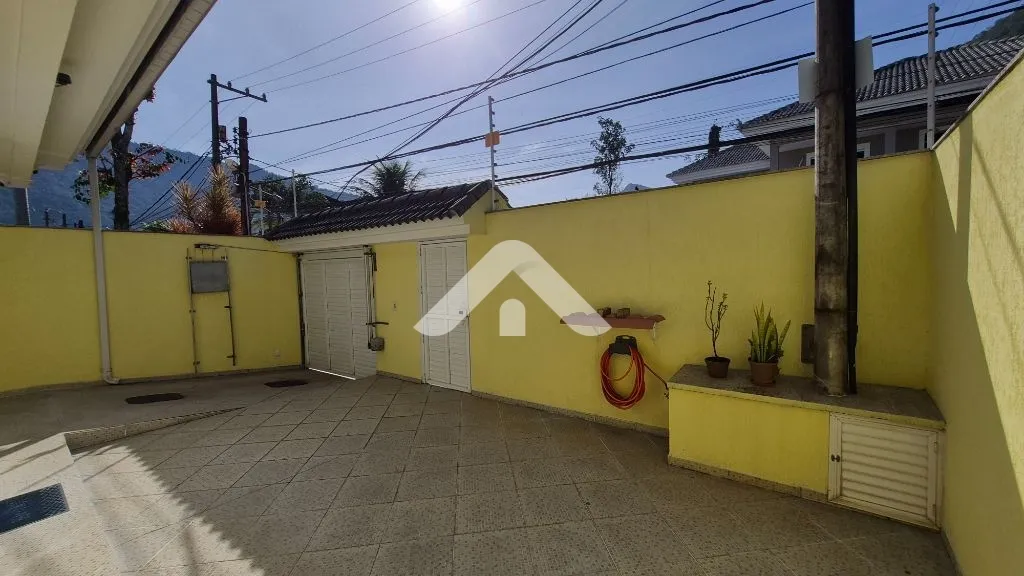 Imagem Casa à venda em Vargem Pequena - 201m², 4 quartos (1 suíte) | Condomínio Paraíso Classe A