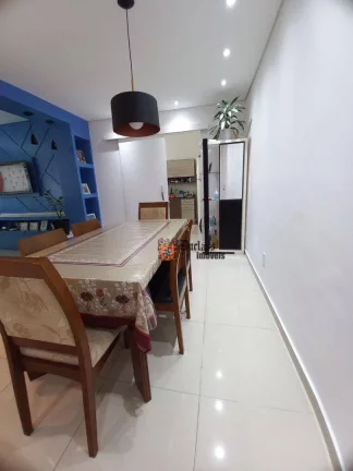 Imagem Apartamento com 2 dormitórios à venda, 79 m² por R$ 280.000 - Catiapoã - São Vicente/SP
