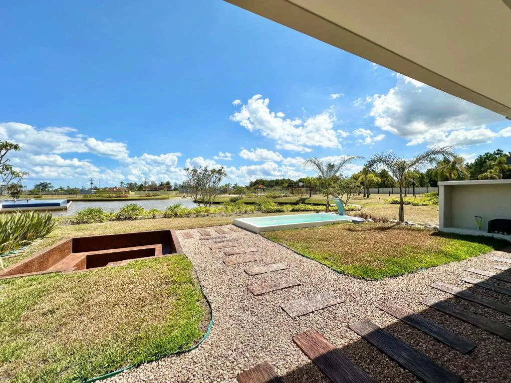Imagem Casa em Condominio 4 Dormitórios - Bairro Curumin