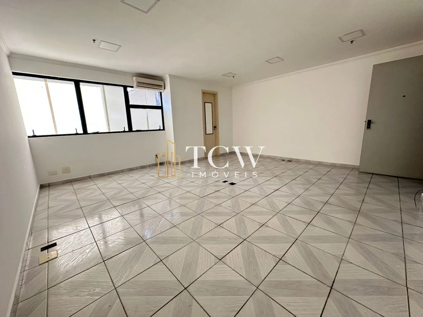 Imagem Conjunto Comercial para Locação | 37 m² | Moema, São Paulo/SP