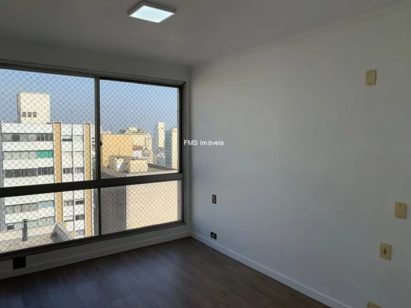 Imagem Apartamento no Jardim Paulista: 3 Quartos, 3 Suítes, 1 Sala, 3 Vagas de Garagem e 198m²
