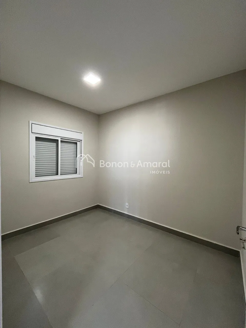 Imagem Apartamento à venda com 2 quartos ( sendo 1suíte), Condomínio Cittá di Modena