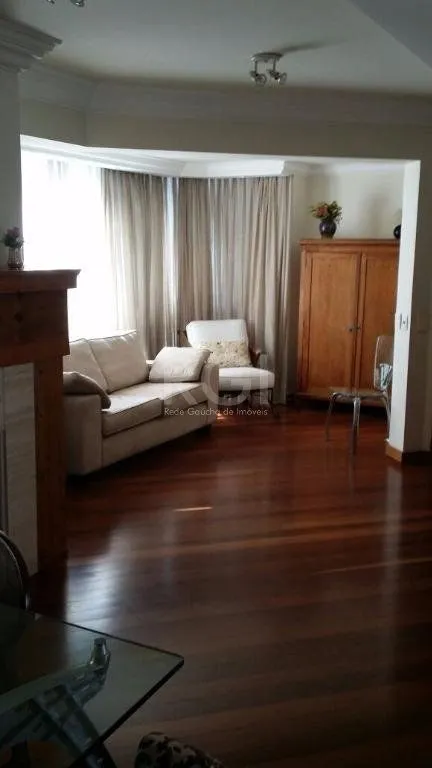 Imagem Vende cobertura mobiliada, 3 dormitórios, 3 vagas, Petrópolis