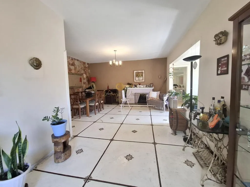 Imagem Casa para Venda em Teresópolis / RJ no bairro Golfe