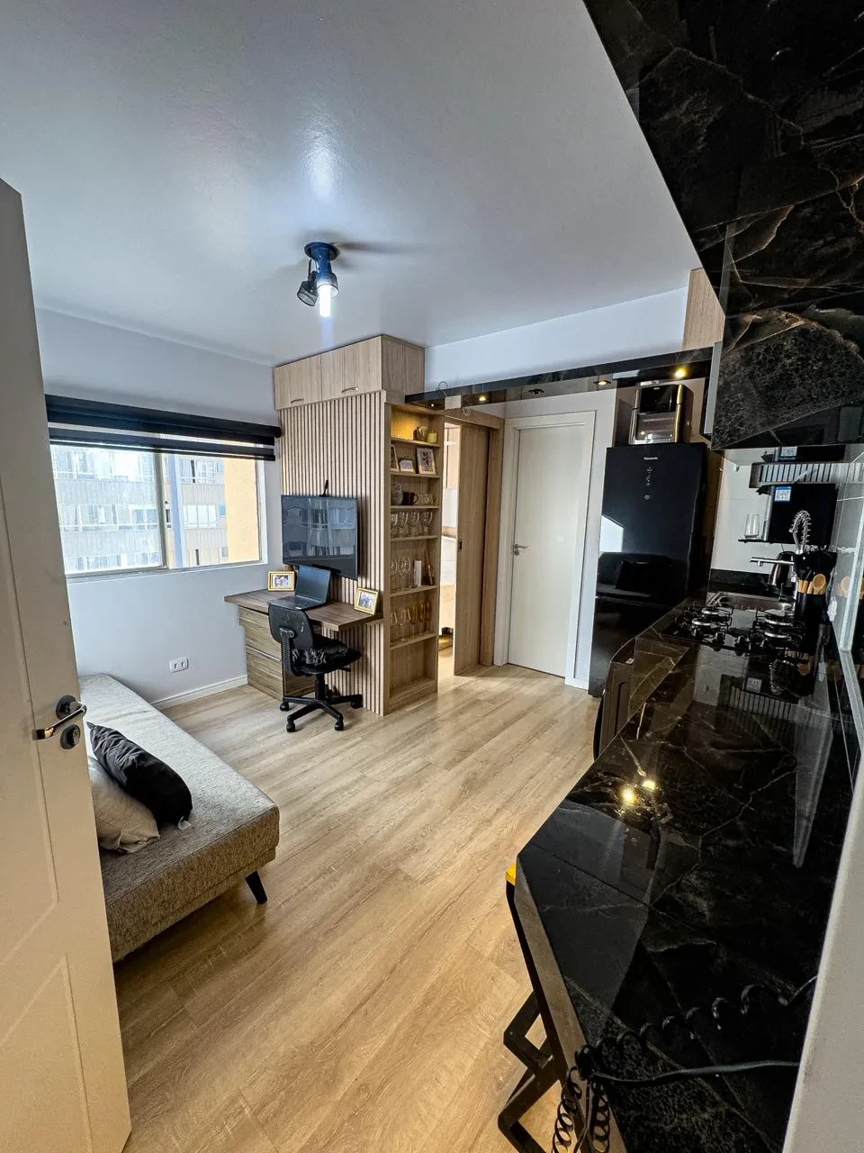 Imagem Apartamento com 1 Quarto à Venda, 30 metros em Centro - Curitiba