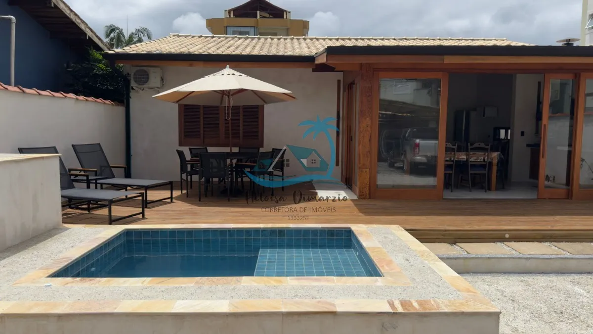 Imagem Casa térrea a venda no melhor bairro de Ubatuba, Barra da Lagoa, próximo à rua Guarani.