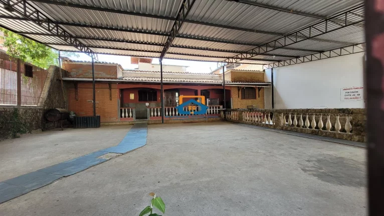 Foto do imóvel Casa de 03 quartos no bairro Vila Militar - Ipatinga em Rua Tucumã