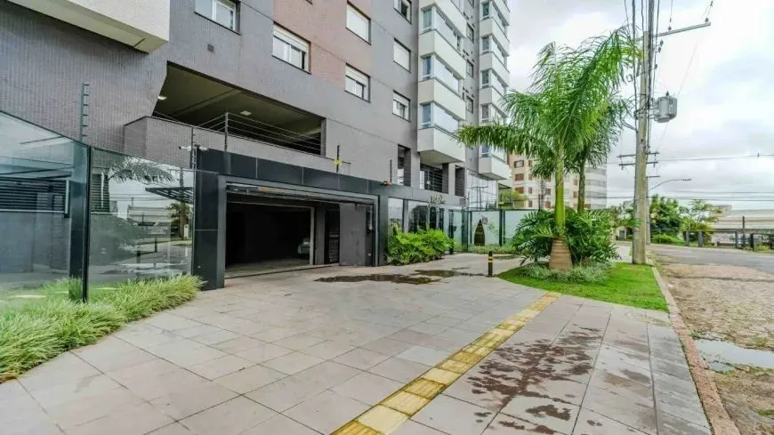 Imagem Impecável apartamento 03 dormitórios, 01 suíte - 87m² privativos, condomínio completa infra no Bairro Santa Tereza - Vaga dupla coberta.