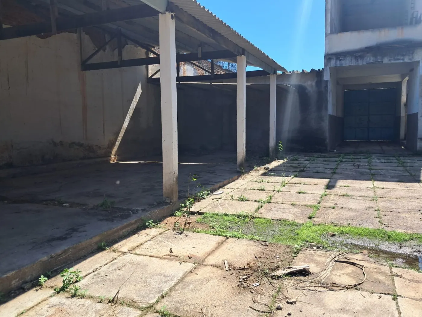 Imagem Galpão para Venda em Rio de Janeiro, Senador Vasconcelos, 15 banheiros, 22 vagas