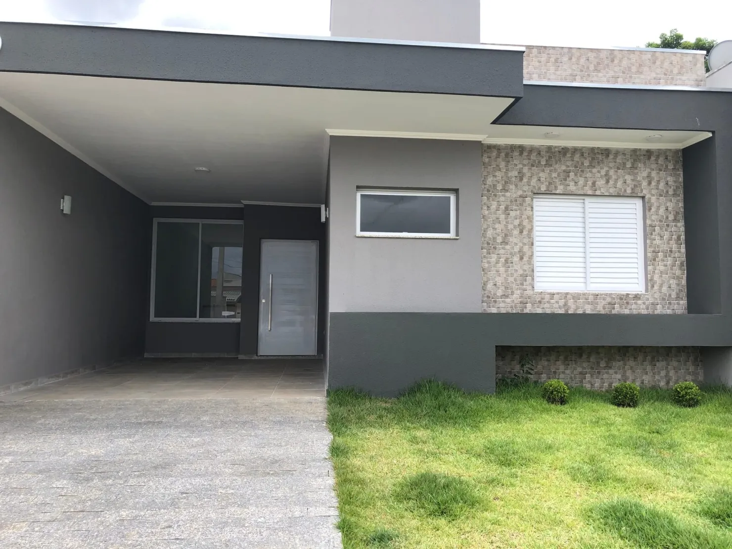 Imagem Casa à venda 3 Quartos, 1 Suite, 3 Vagas, 200M², Vila Prado, Pindamonhangaba - SP | Condomínio Vila Romana