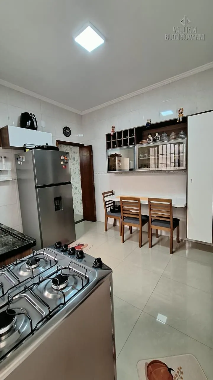 Imagem Casa térrea 3 dormitórios 4 vagas no bairro AVIAÇÃO