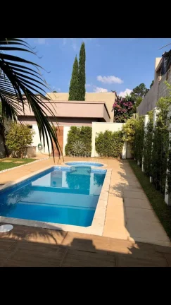Imagem Casa à venda no Residencial Valville 2 bairro Alphaville - Santana de Parnaíba/SP