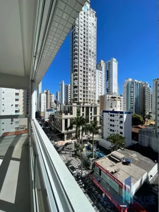 Imagem Apartamento Quadra Mar para Venda em Balneário Camboriú, CENTRO, 3 dormitórios, 3 suítes, 4 banheiros, 3 vagas