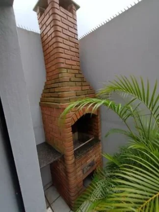 Imagem Casa Assobradada Corredor Lateral 8 vagas 3 Dormitorios Sendo 1 Suíte
