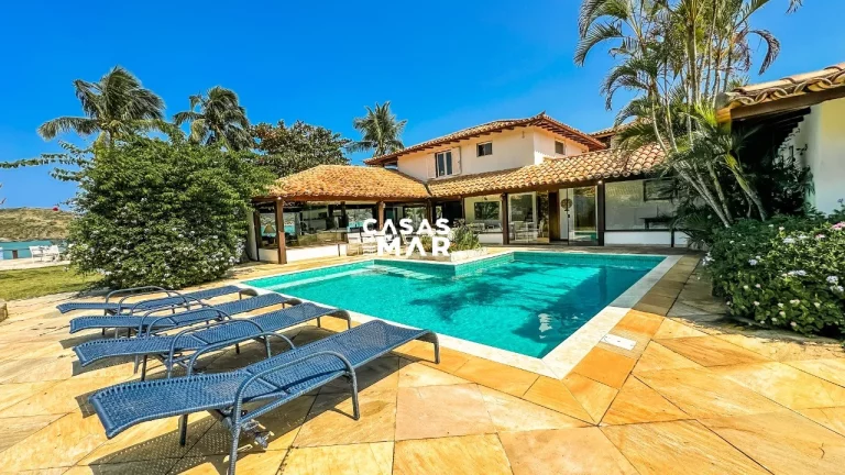 Imagem Casa Frente Mar para Temporada em Armação dos Búzios / RJ no bairro Ferradura