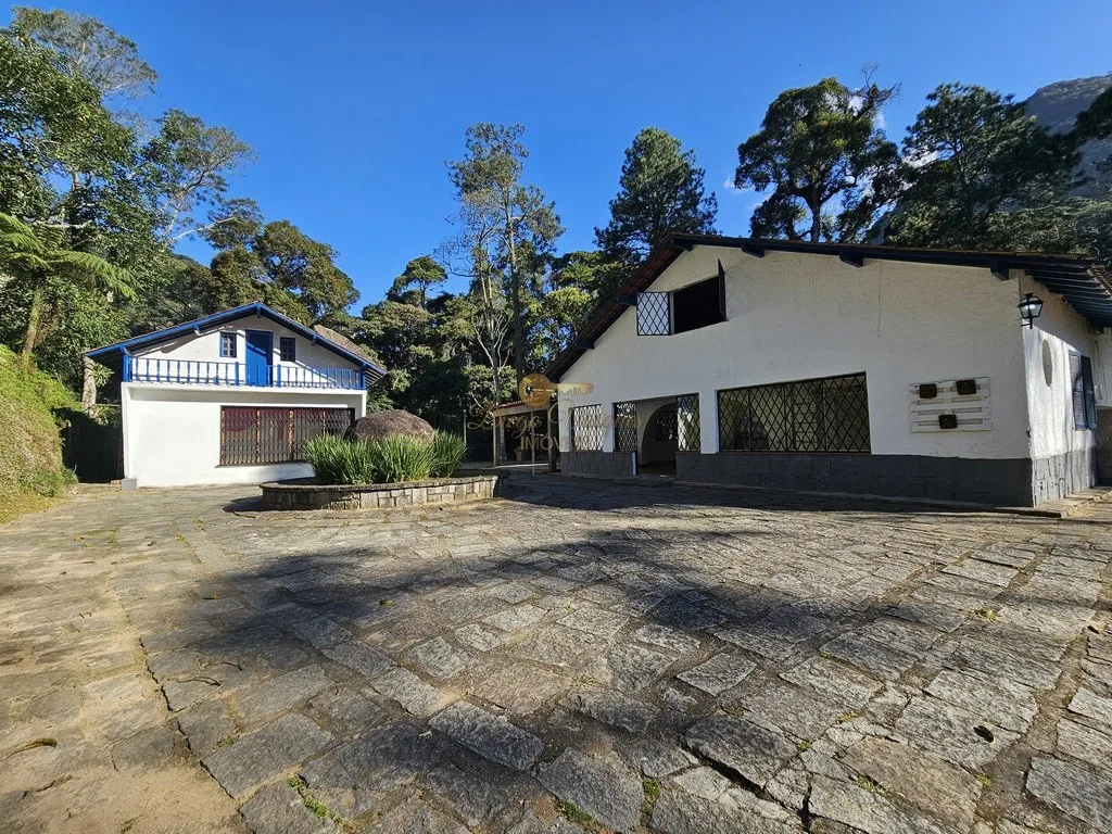 Foto do imóvel Casa para Venda em Teresópolis / RJ em Alameda Iguapeba