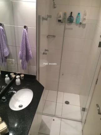 Imagem Imperdível apartamento à venda em São Paulo-SP, Vila Nova Conceição: 2 quartos, 1 suíte, 2 banheiros, 2 vagas de garagem, 72m²!