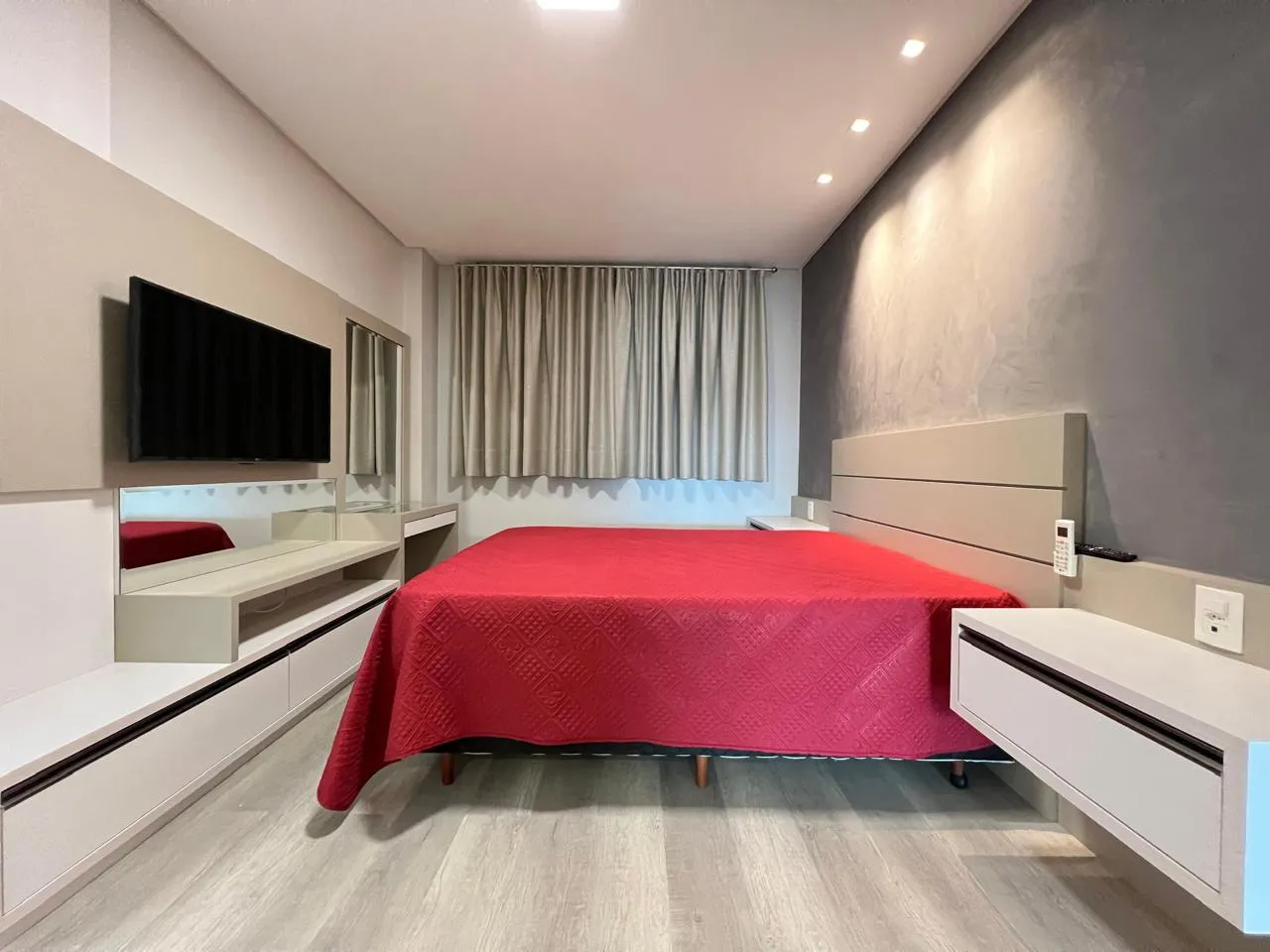 Imagem Apartamento à venda com 150m2 por R$ 2.800.000,00