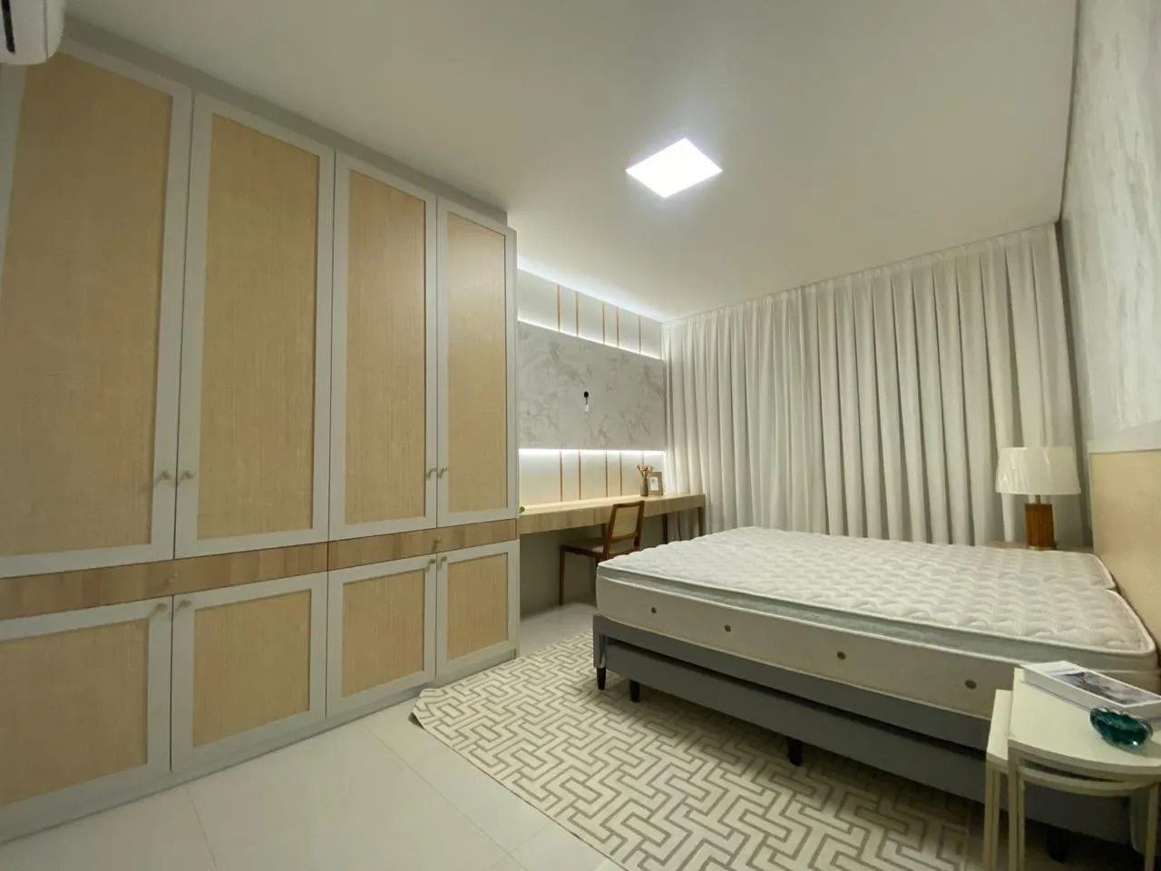 Imagem Apartamento à venda com 1872m2 por R$ 3.300.000,00