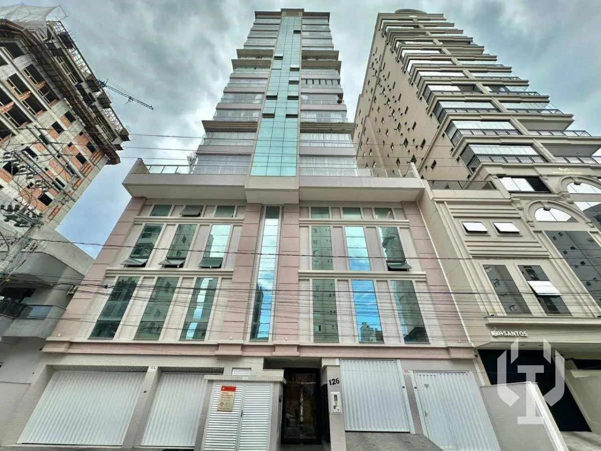 Imagem Apto no centro de Itapema com 3 suítes, mobiliado, pronto para morar
