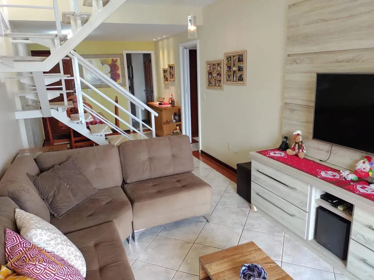 Imagem Cobertura para Venda em Cabo Frio / RJ no bairro Passagem