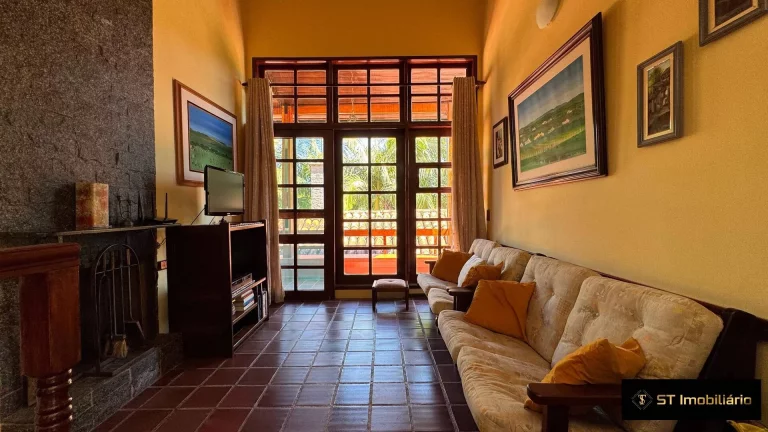 Imagem Incrivel Casa em Condominio - Atibaia/SP- R$650 mil- Financiamento Bancario