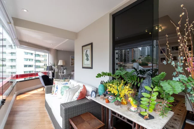 Imagem Apartamento à venda em São Paulo, Aclimação, com 3 quartos, 190m2