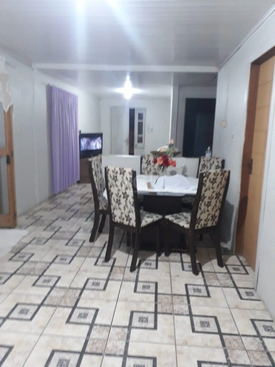Imagem Casa com 3 dormitórios no bairro Santa Teresa em São Leopoldo