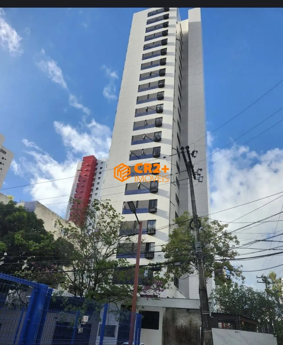 Imagem VENDO APARTAMENTO 81m² | PORTEIRA FECHADA** Andar alto • Nascente • Pronto para