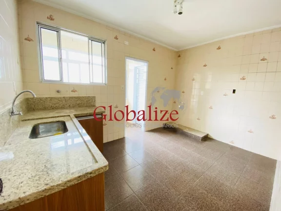 Imagem 3 Dormitórios em uma das melhores localizações no Gonzaga em Santos. R$ 430.000,00