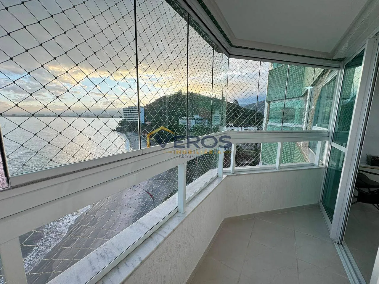 Imagem Apartamento Costa Esmeralda - Prainha - Pé na areia