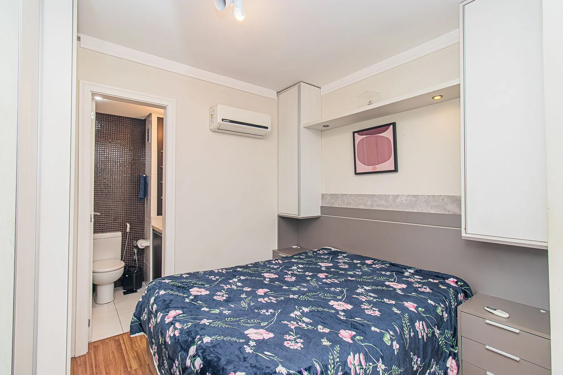 Imagem Apartamento 1 dormitório, lavabo e suite, vaga de garagem , 44m2