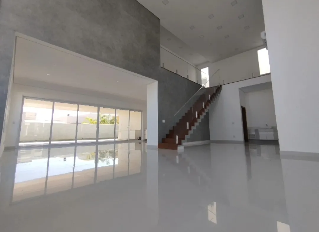 Imagem Sobrado Impecável no Alphaville 1 ? 4 Suítes, Pé Direito Duplo e Design Moderno