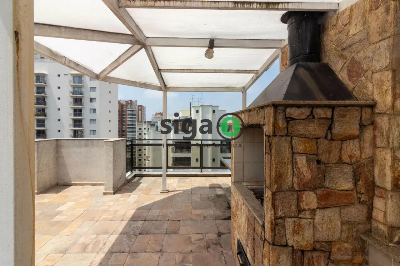 Imagem Cobertura em Moema com Piscina Privativa, Sauna e 3 Vagas Determinadas.
