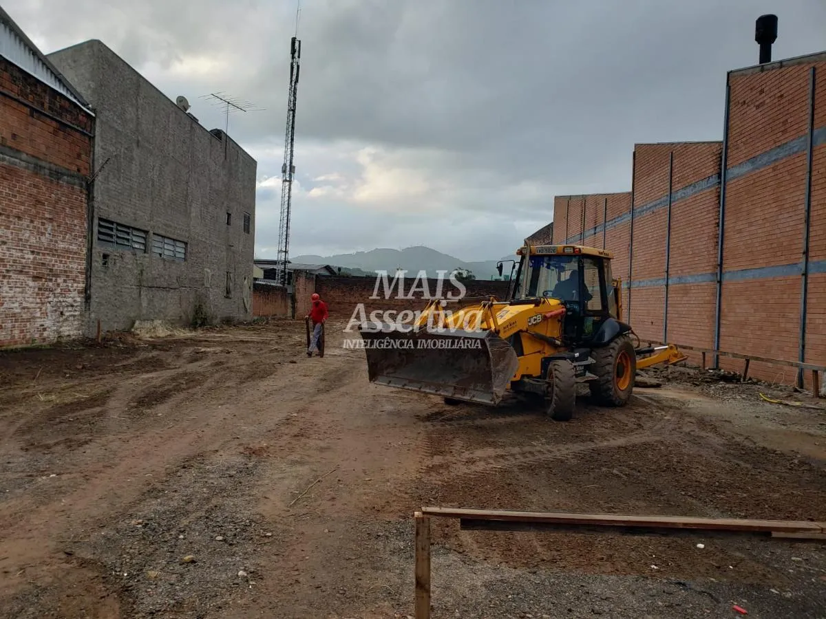 Imagem Terreno Comercial para Venda em Novo Hamburgo / RS no bairro Canudos