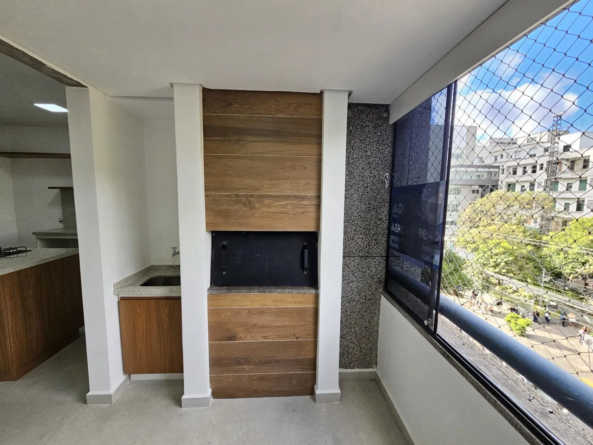 Imagem Apartamento 2 dormitórios, sacada com churrasqueira no Cristo Redentor