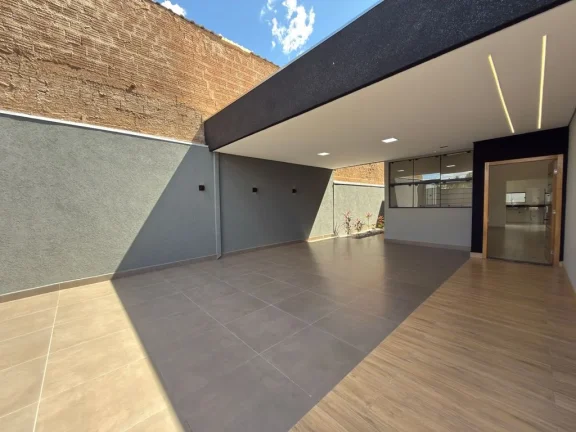 Imagem Casa Térrea Moderna Alto Padrão | Rita Vieira – Terreno inteiro