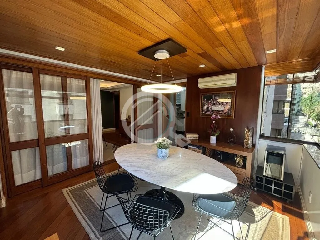 Imagem Oportunidade Imperdível: Apartamento Alto Padrão à Venda! Descrição: Se você busca luxo, confo...