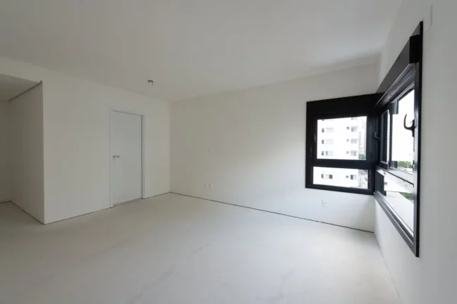 Imagem Apartamento Alto Padrão à Venda Em Moema Com 3 Suítes e 3 Vagas