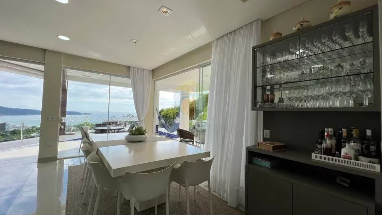 Imagem Casa em Bombinhas Condomínio Panorâmico