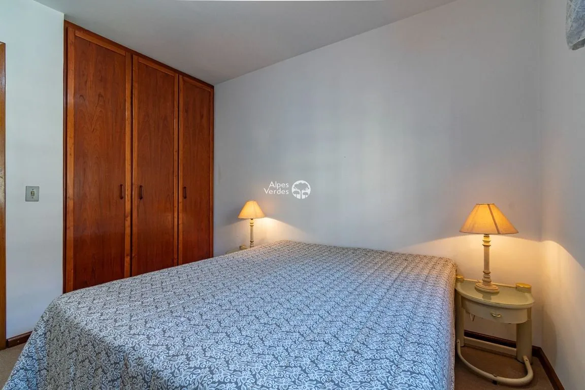 Imagem Apartamento Duplex à venda por R$ 820.000 = Floresta, Gramado =