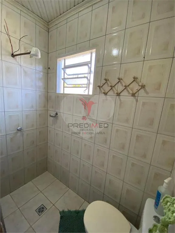 Imagem Fazenda/Sítios/Chácaras de 3 quartos, 209m² no bairro Centro, em Borebi