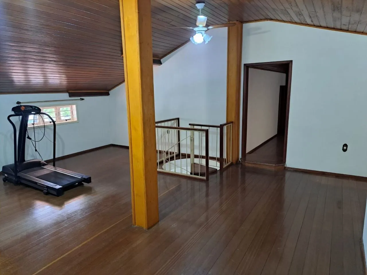Imagem Sobrado 4 dormitorios com Excelente localização