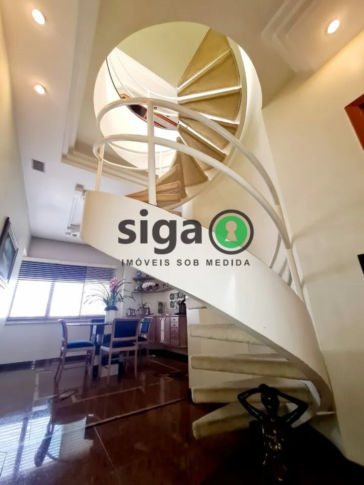 Imagem Cobertura Espetacular com 472m², Piscina Privativa, Elevador, Sauna e Área Gourmet á Venda!!