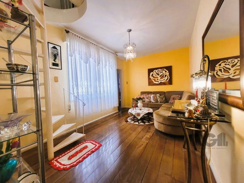 Imagem ÓTIMA OPORTUNIDADE NO BAIRRO SANTANA: LINDO DUPLEX COM VAGA COBERTA