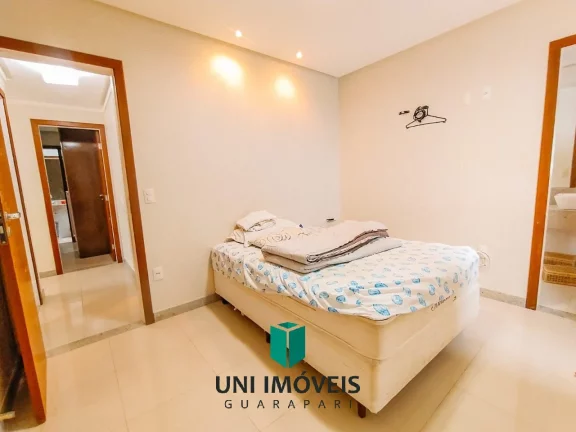 Imagem Cobertura de Alto Padrão à Venda em Guarapari com 4 Suítes e Terraço Gourmet