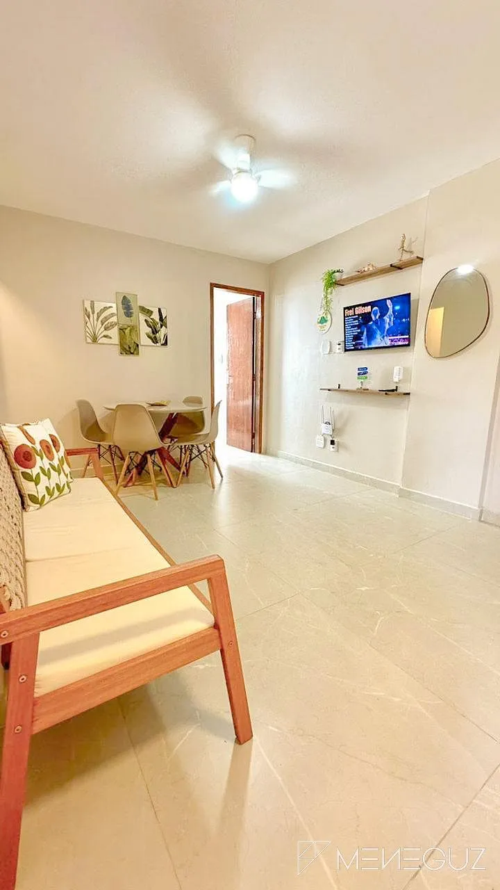 Imagem Apartamento 2 quartos, finamente mobiliado a uma quadra do mar